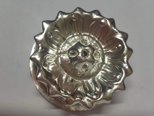 Silver_Metal_Incense_Holder_For_Home_Decor