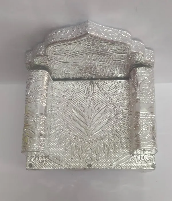 Silver_Wood_Singhasan_For_Home_Decor