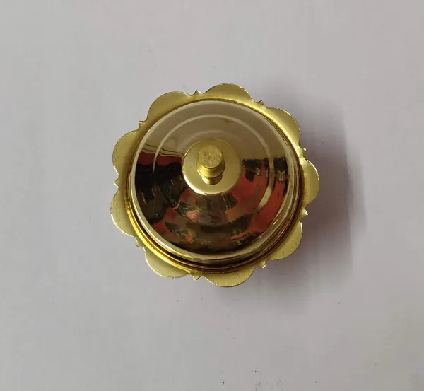 Brown_Brass_Kumkum_And_Sindoor_Box_For_Home_Decor