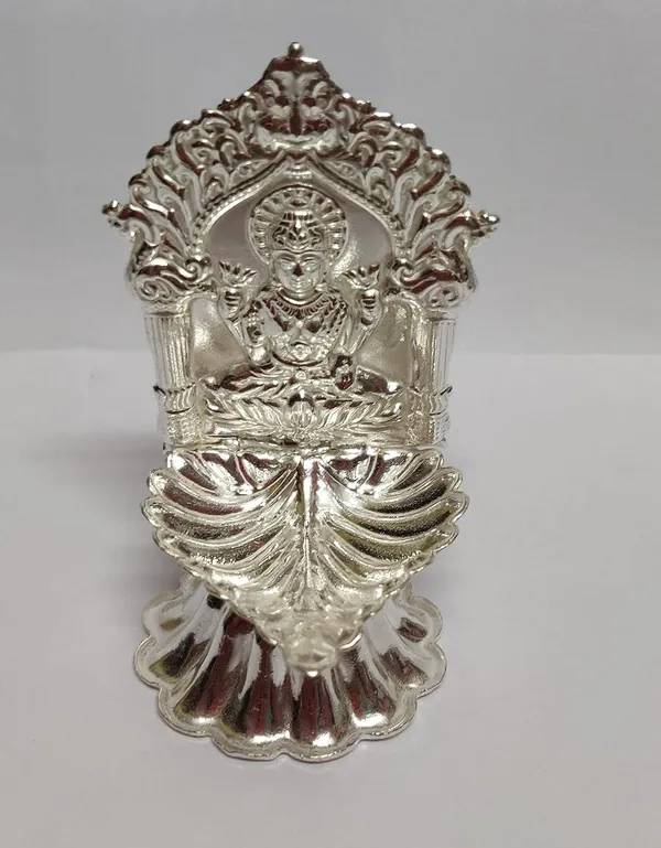 Grey_Polyester_Diya_For_Home_Decor