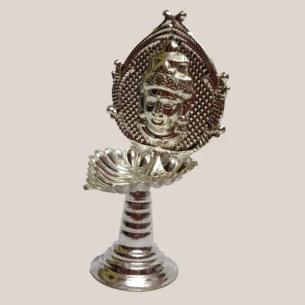 Silver_Metal_Diya_For_Home_Decor