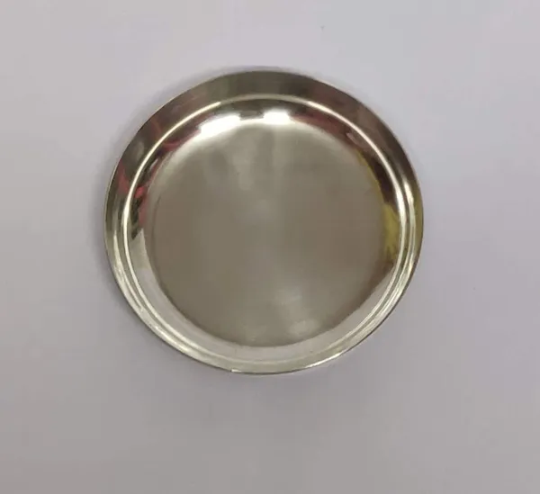 Silver_Metal_Pooja_Plate_For_Home_Decor