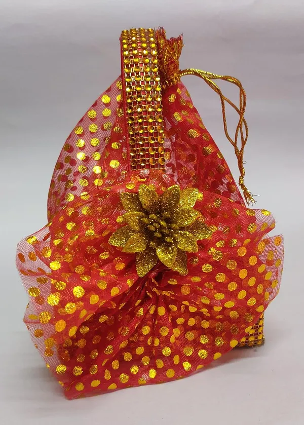 Red_Wood_Gift_Hamper_For_Home_Decor
