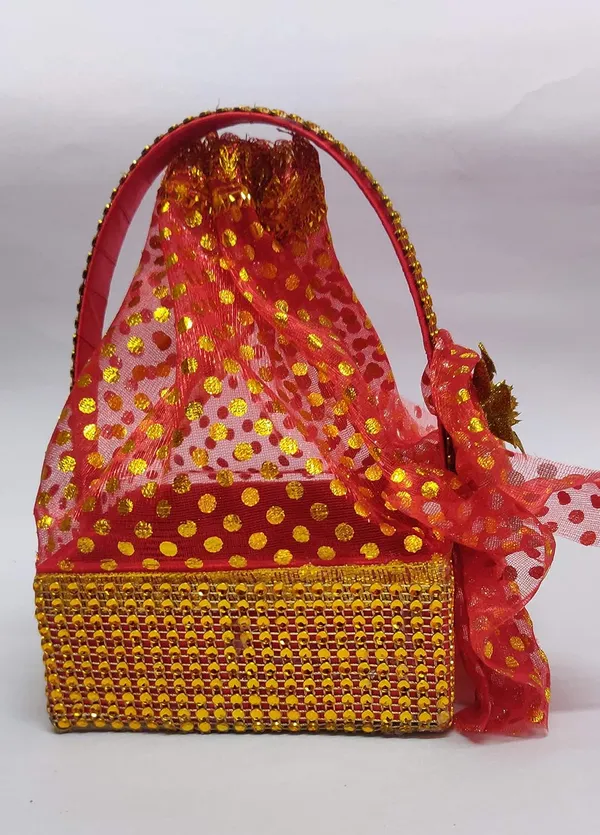Red_Wood_Gift_Hamper_For_Home_Decor