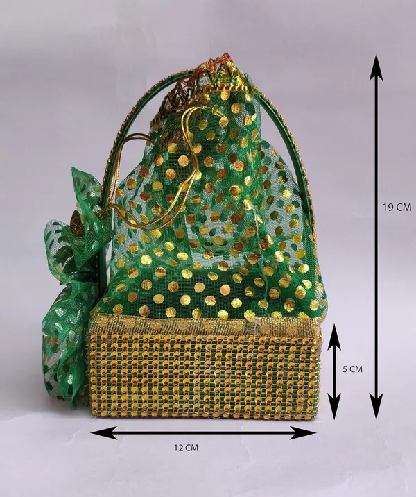 Green_Wood_Gift_Hamper_For_Home_Decor