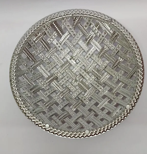 Silver_Velvet_Storage_Basket_For_Home_Decor