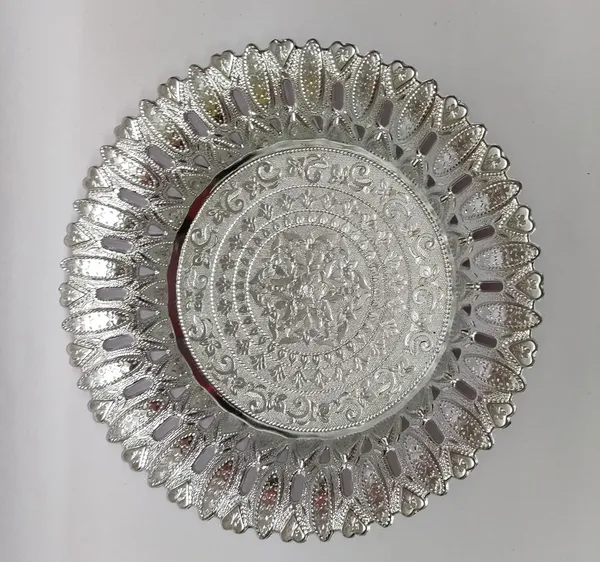Festilo_Silver_Plastic_Serving_Tray
