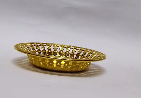 Gold_Plastic_Serving_Tray_For_Home_Decor