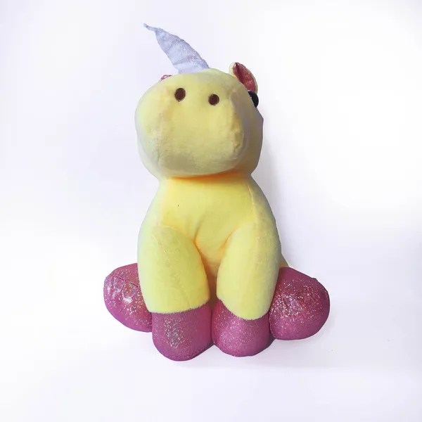 Yellow_Polyester_Plush_Toy_For_Home_Decor