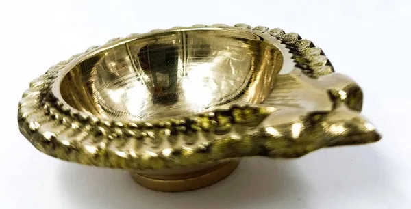 Gold_Brass_Brass_Diya_For_Home_Decor