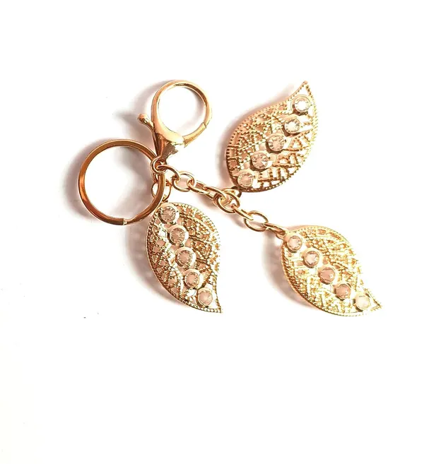 Gold_Metal_Keychain_For_Home_Decor