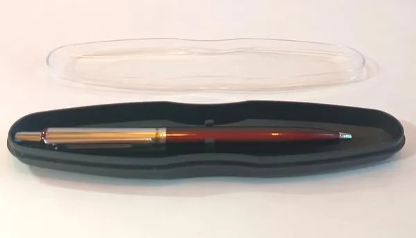 Blue_Metal_Ball_Pen_For_Home_Decor