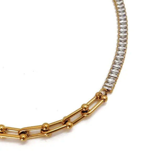 Gold_And_Silver_Alloy_Necklace_For_Women