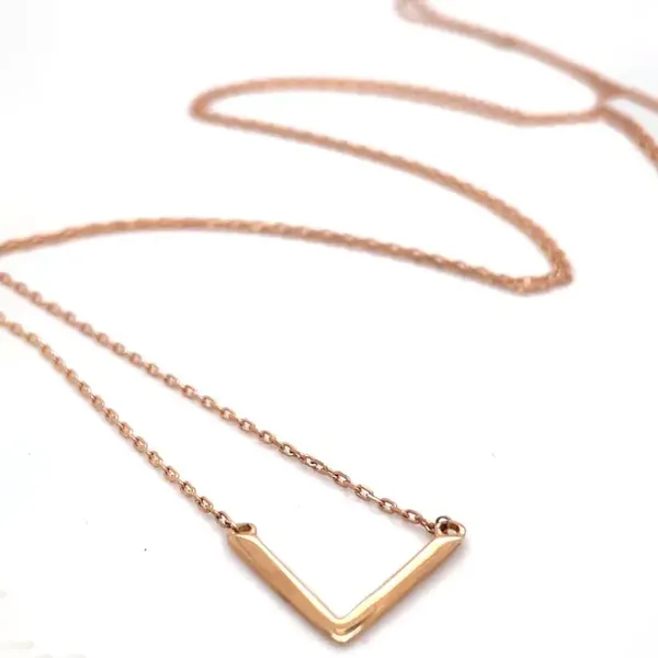 Rose_Gold_Metal_Necklace_For_Women