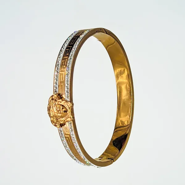 Gold_Metal_Bracelet_For_Home_Decor