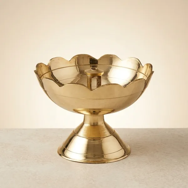 Gold_Metal_Brass_Diya_For_Home_Decor