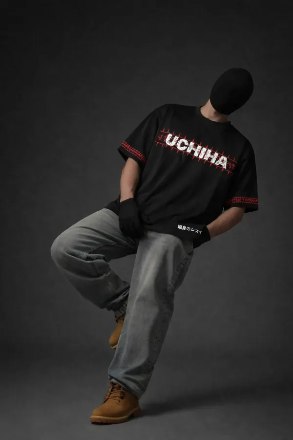 Black_Cotton_Oversized_Uchiha_Clan_Anime_Graphic_T-Shirt_For_Unisex