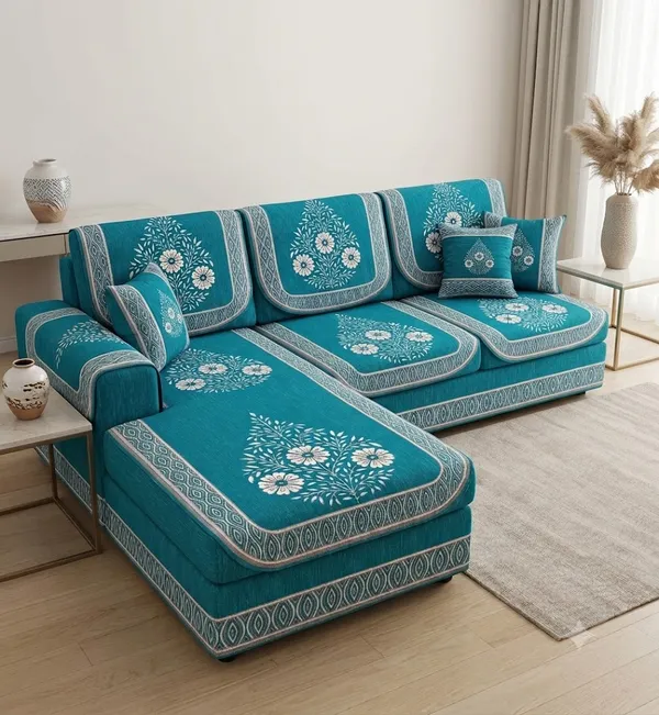Blue_And_White_Chenille_Sofa_Cover_For_Home_Furnishing