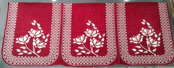 Red_And_White_Chenille_Sofa_Cover_For_Home_Furnishing