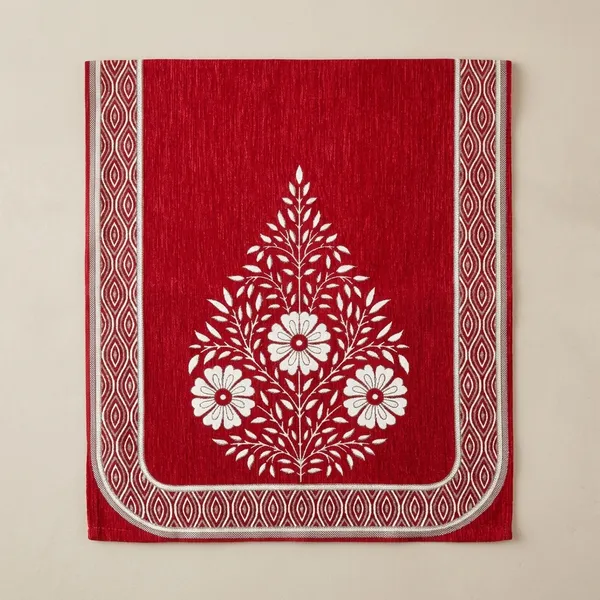 Red_And_White_Chenille_Sofa_Cover_For_Home_Furnishing