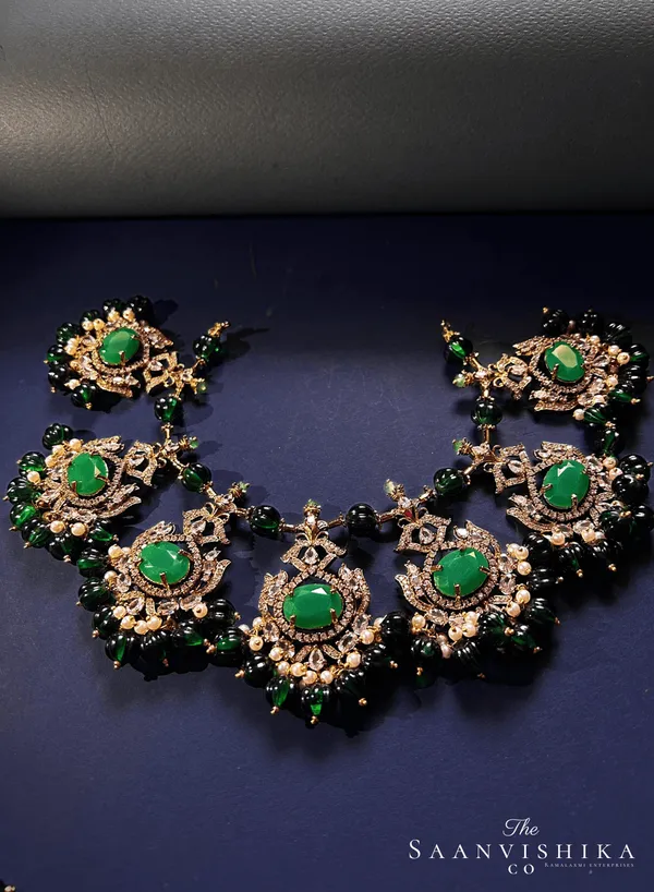 Dark_Green_Alloy_Victorian_Beads_Necklace_With_Earrings_For_Women