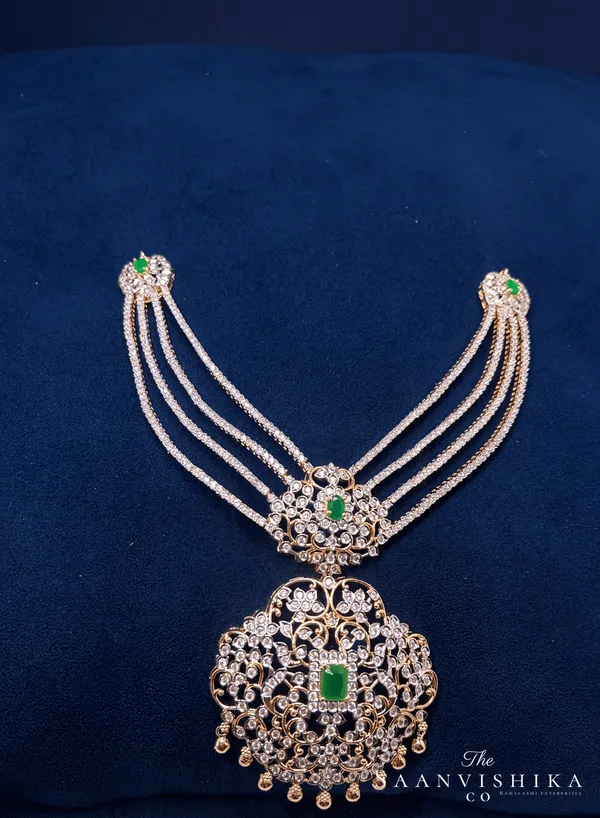Multicolor_Alloy_Emerald_Rani_Necklace_With_Earrings_For_Women
