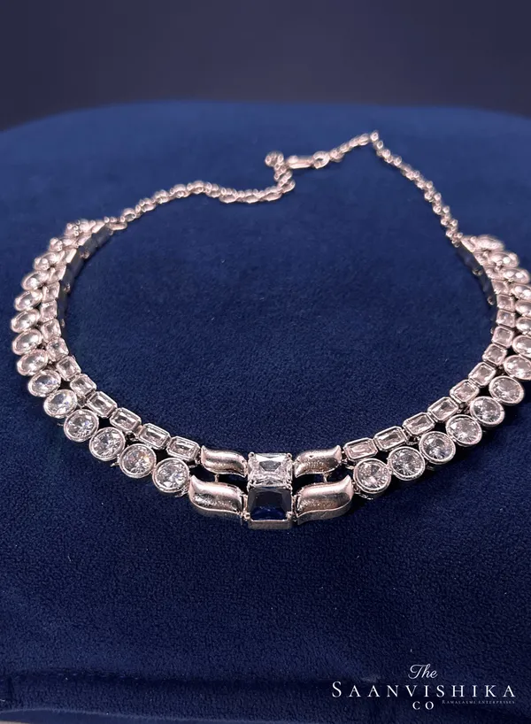 Purple_Alloy_Gemstone_Neck_Patti_For_Women