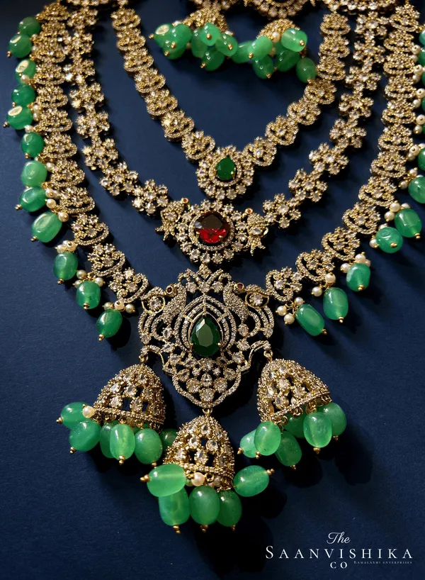 Green_Alloy_Triple_Gemstone_Beads_Diamond_Necklace_For_Women