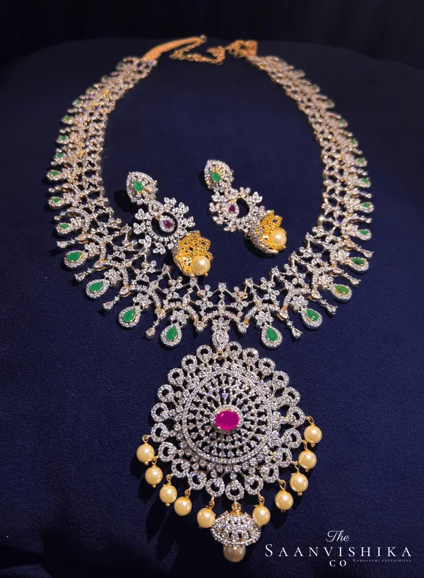 Multicolor_Alloy_Pearl_Diamond_Pendant_Necklace_For_Women