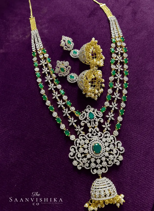 Green_Alloy_Flower_Pendant_Necklace_With_Jhumki_Earrings_For_Women