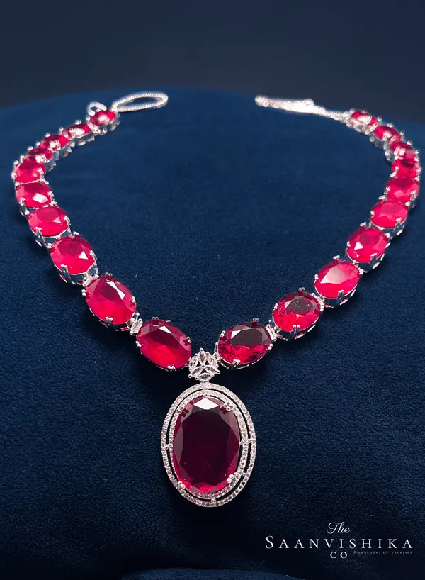 Red_Alloy_Blend_Gemstone_Necklace_With_Earrings_For_Women