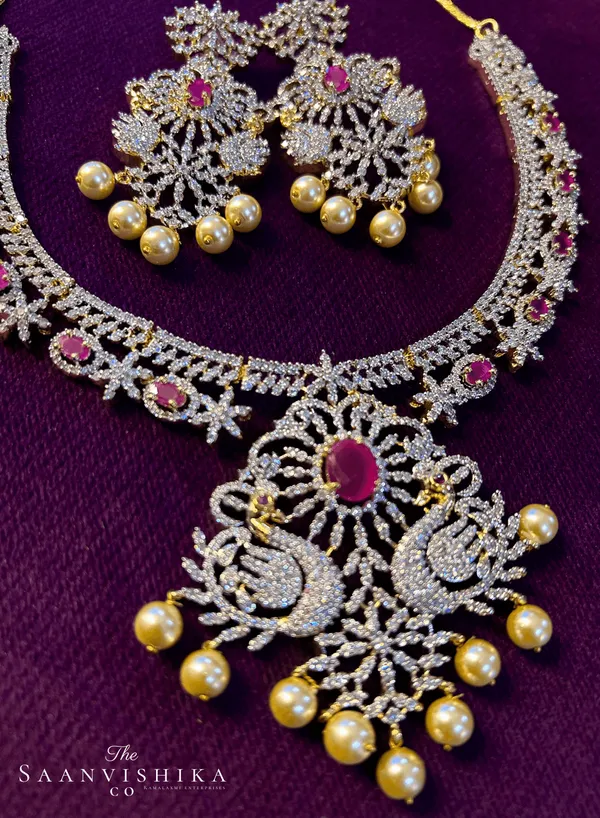 Red_Alloy_Double_Swan_Pearl_Necklace_For_Women