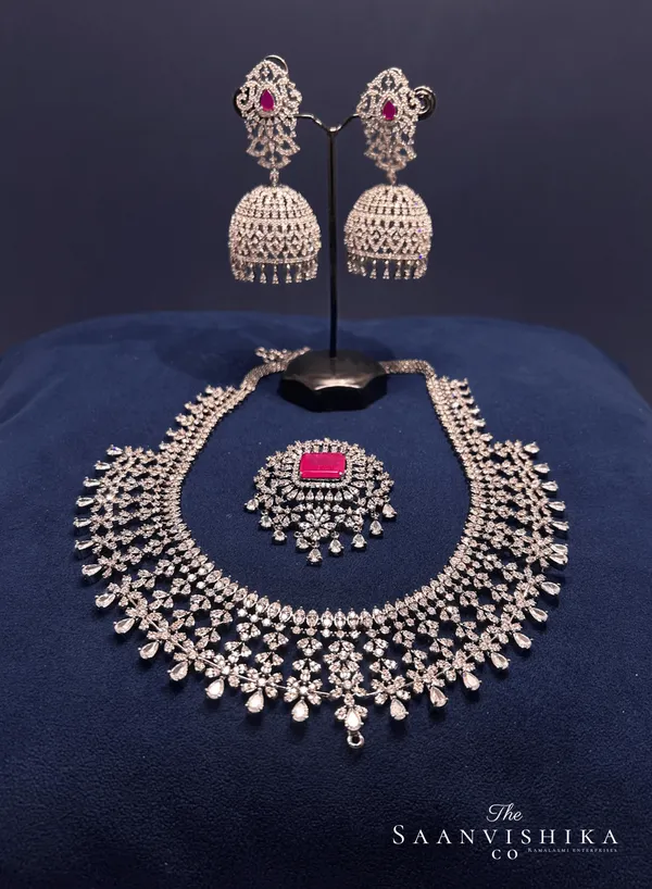 Red_Alloy_Detachable_Pendant_Necklace_With_Earrings_For_Women