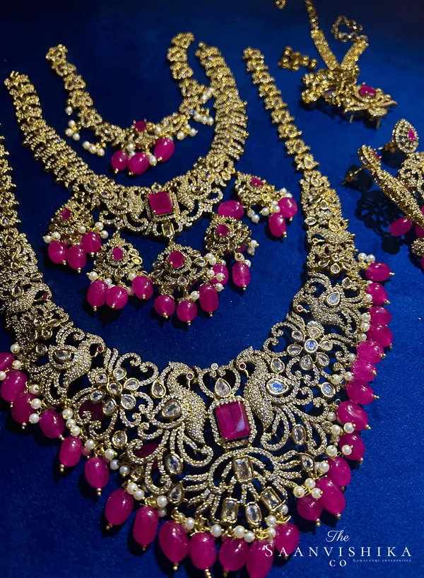 Multicolor_Alloy_Blend_Peacock_Bridal_Jewellery_Set_For_Women