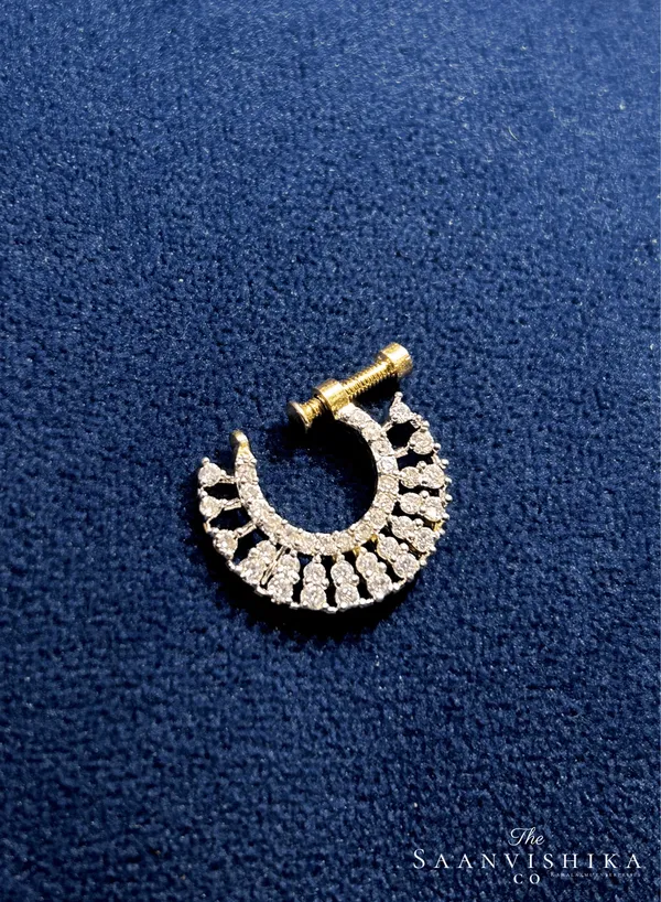 Golden_Alloy_Triple_Cz_Stone_Nose_Pin_For_Women