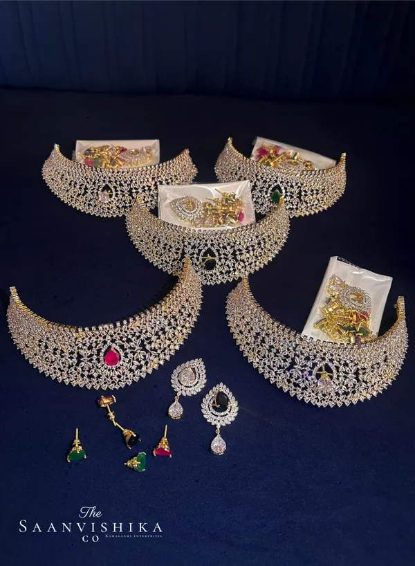 Golden_Alloy_Cz_Choker_Set_With_Earrings_For_Women