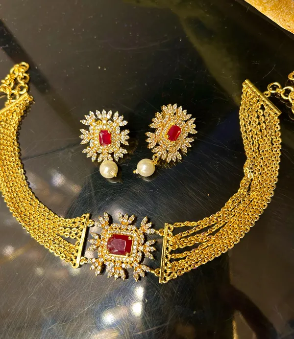 Golden_Alloy_Layered_Ruby_Neck_Patti_Set_For_Women