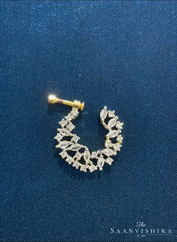 Golden_Alloy_Blend_Cz_Diamond_Clip-On_Nose_Pin_For_Women