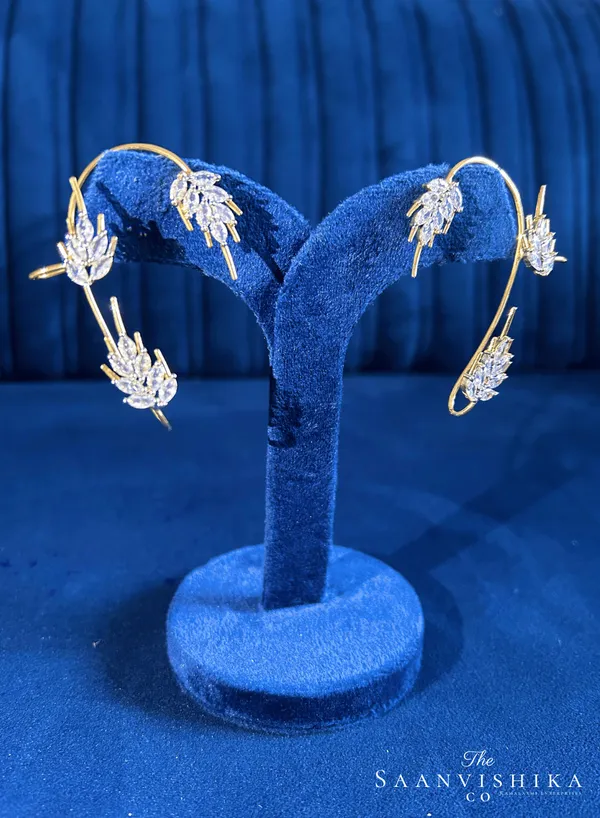Golden_Alloy_Cz_Diamond_Earcuffs_For_Women
