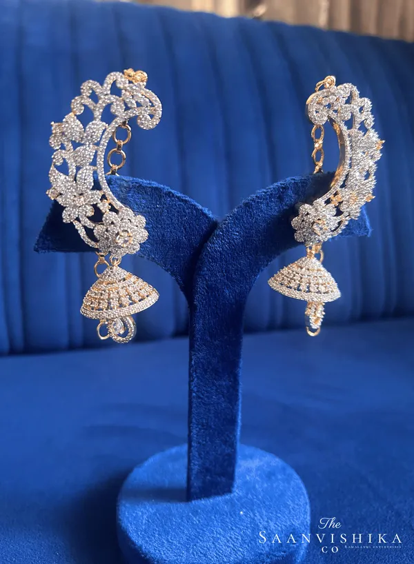 Golden_Alloy_Full_Ear_Designer_Earcuffs_For_Women