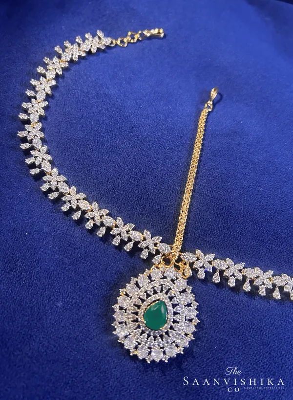 Green_Alloy_Droplet_Floral_Chain_Maang_Tikka_For_Women