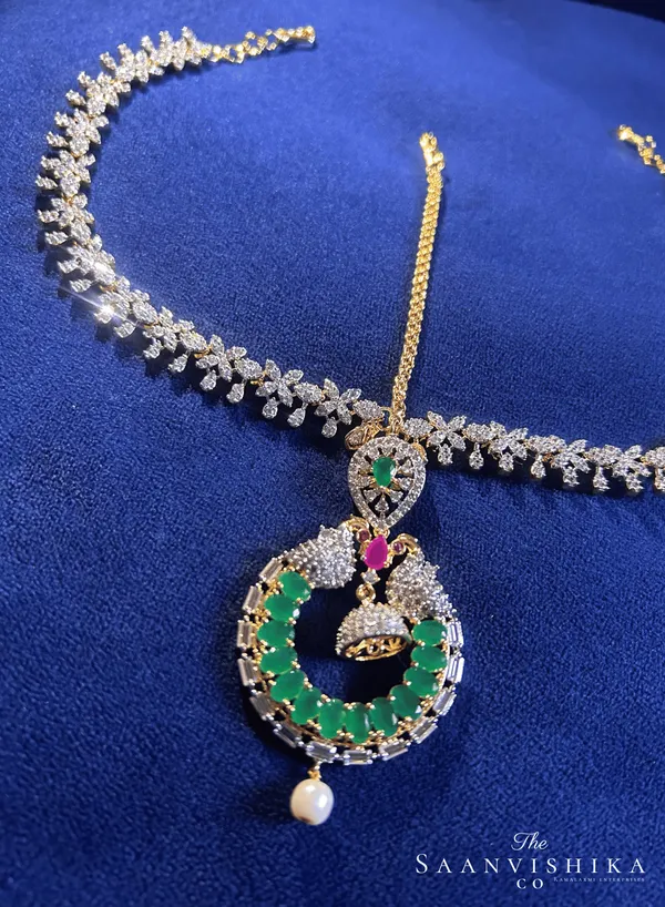 Green_Alloy_Dual_Peacock_Floral_Chain_Maang_Tikka_For_Women