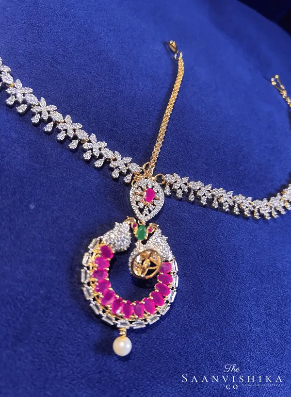 Red_Alloy_Dual_Peacock_Floral_Chain_Maang_Tikka_For_Women