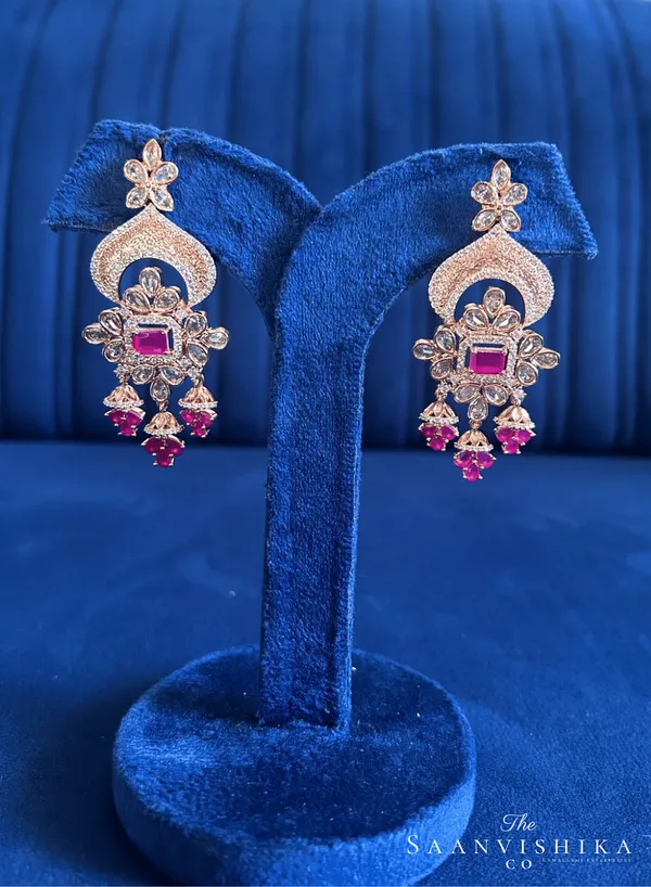Rose_Gold_Alloy_Chandbali_Earrings_For_Women