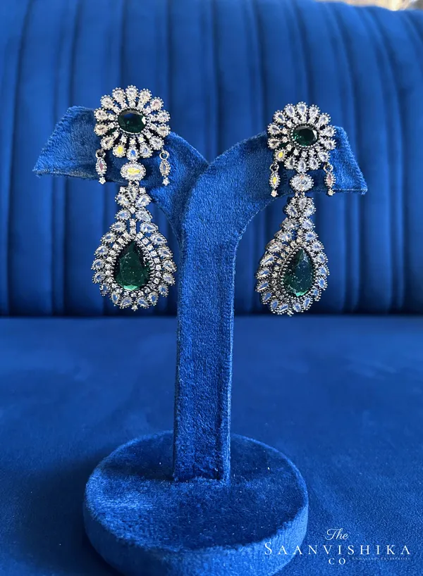 Emerald_Green_Alloy_Blend_Doublet_Earrings_For_Women