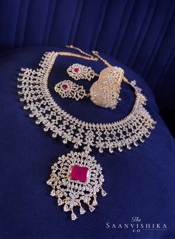 Red_Alloy_Detachable_Pendant_Diamond_Necklace_With_Earrings_For_Women
