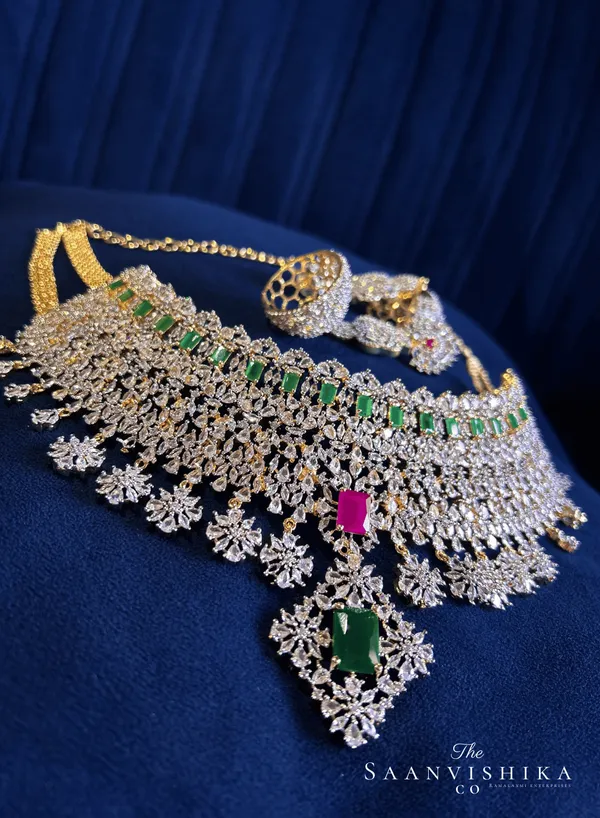 Multicolor_Alloy_Blend_Bridal_American_Diamond_Choker_Set_For_Women