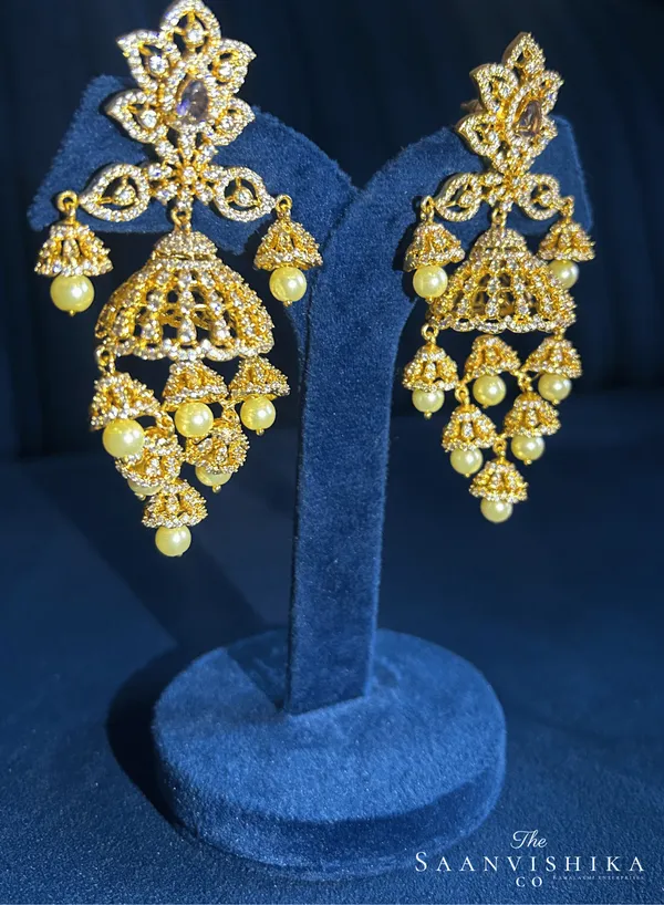 Light_Purple_Alloy_Blend_Bridal_Pearl_Jhumka_For_Women