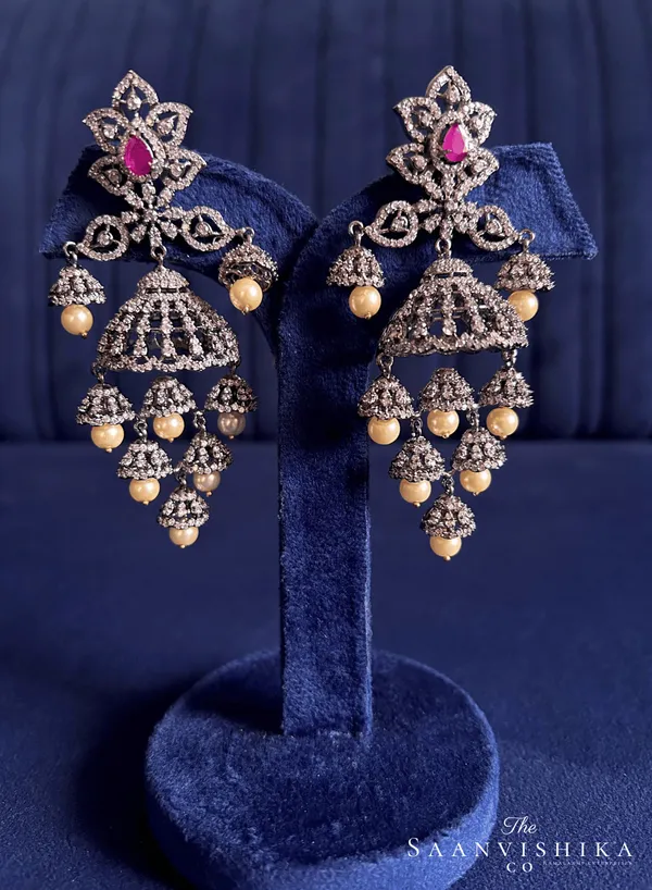Red_Alloy_Victorian_Bridal_Pearl_Jhumka_For_Women