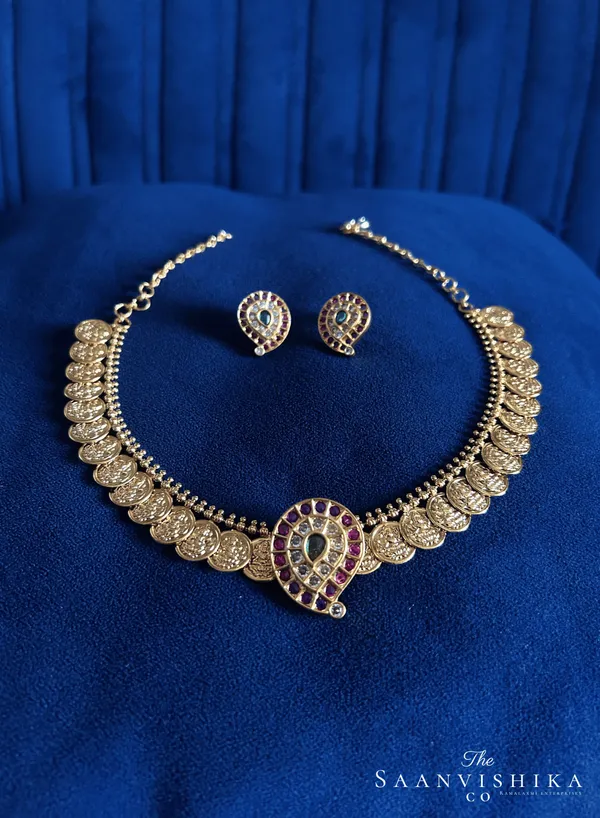 Golden_Alloy_Blend_Laxmi_Coins_Kante_Necklace_Set_For_Women